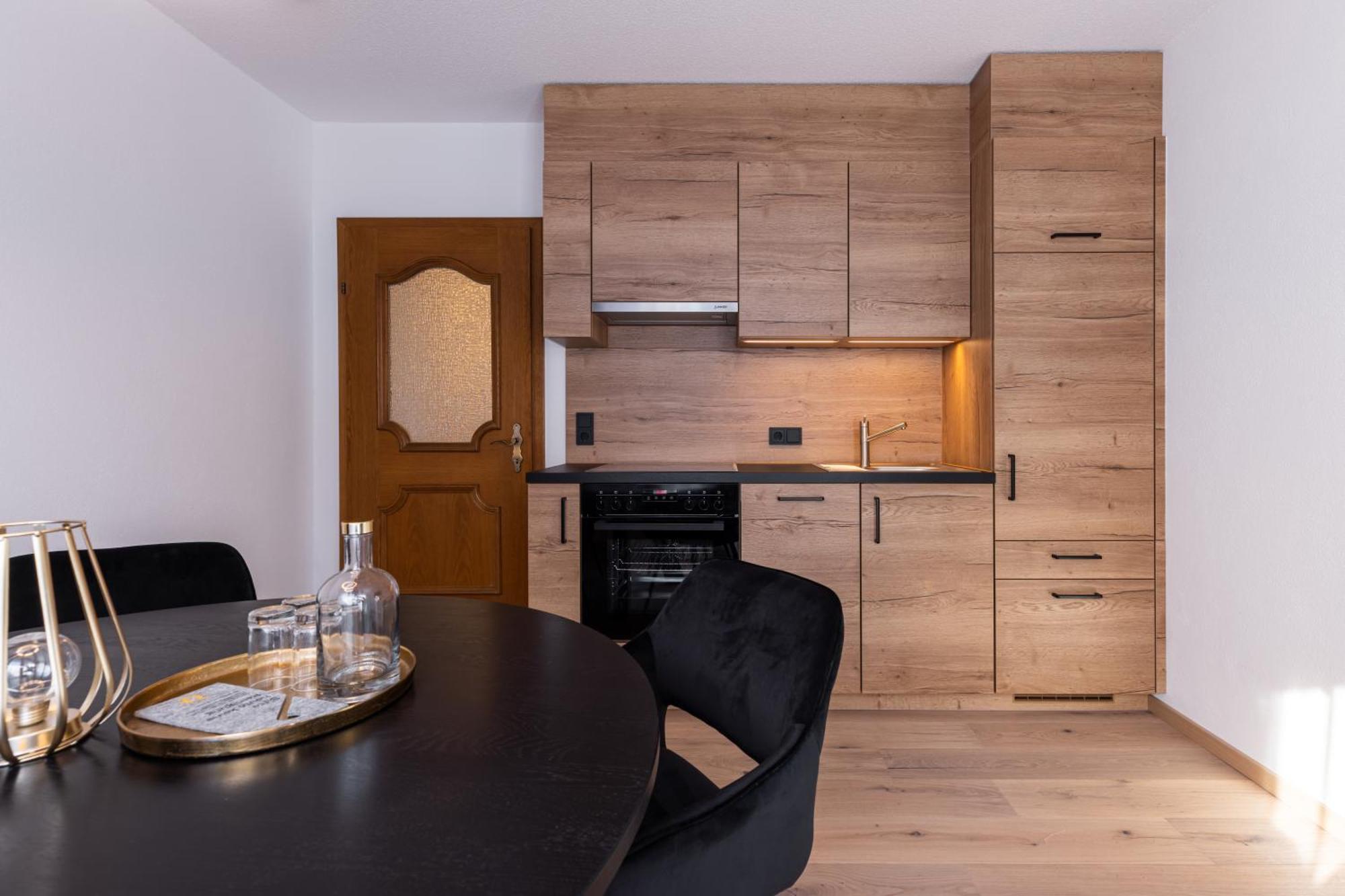 Quality Hosts Arlberg - Afoch Fei - Das Landhaus Санкт-Антон-ам-Арльберг Экстерьер фото